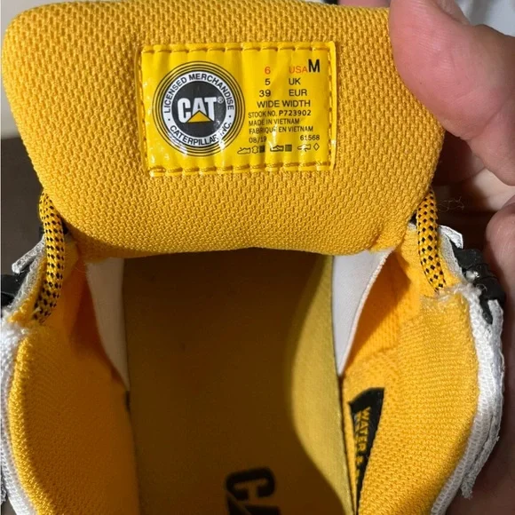 CAT hiking shoes - Picture 1 of 5